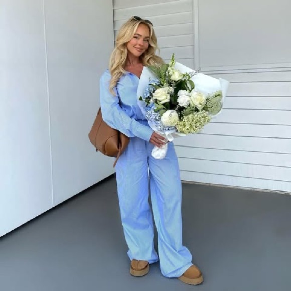 White Fox Boutique Always About Us Striped Button Up Shirt Light Blue Size S/M - Picture 3 of 16